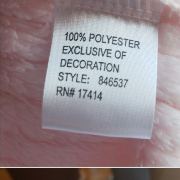 Miss Elaine Robe - Picture 5 of 11